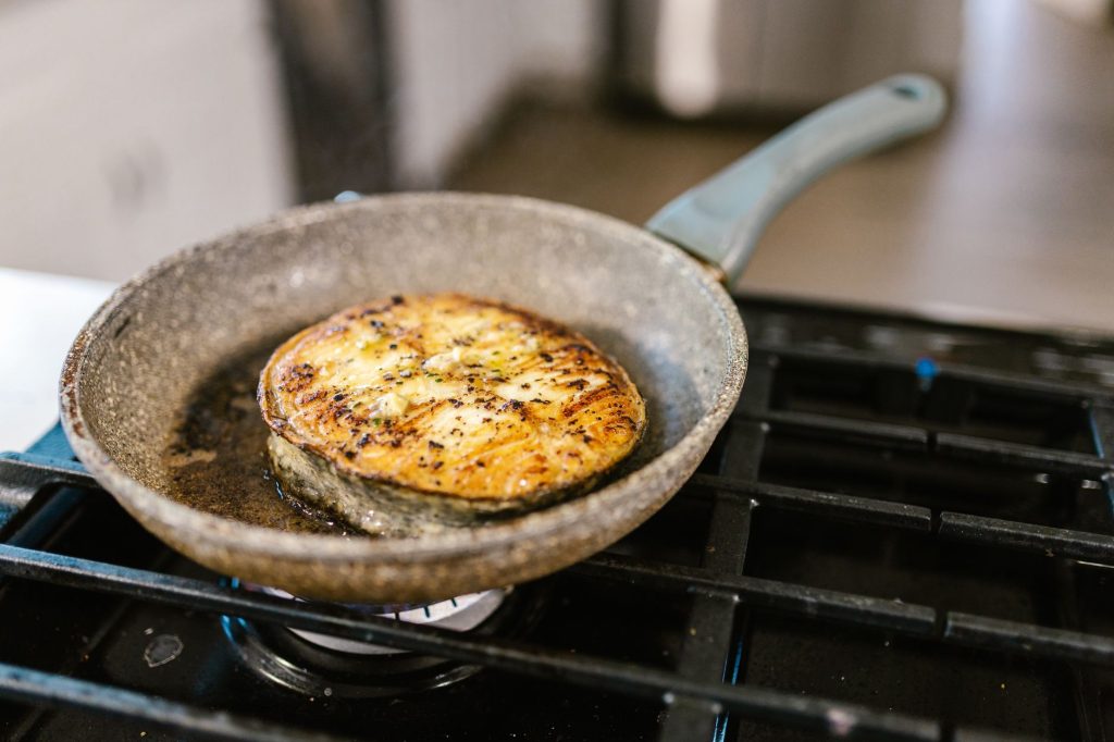how long to air fry frozen salmon