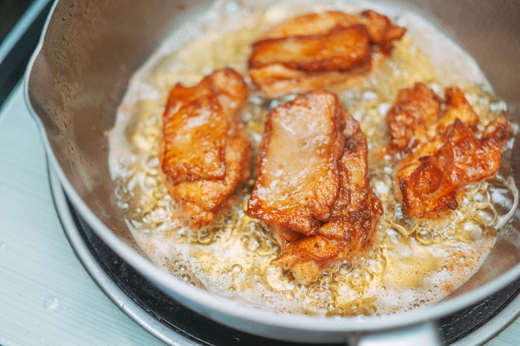 how long to pressure cook chicken thighs