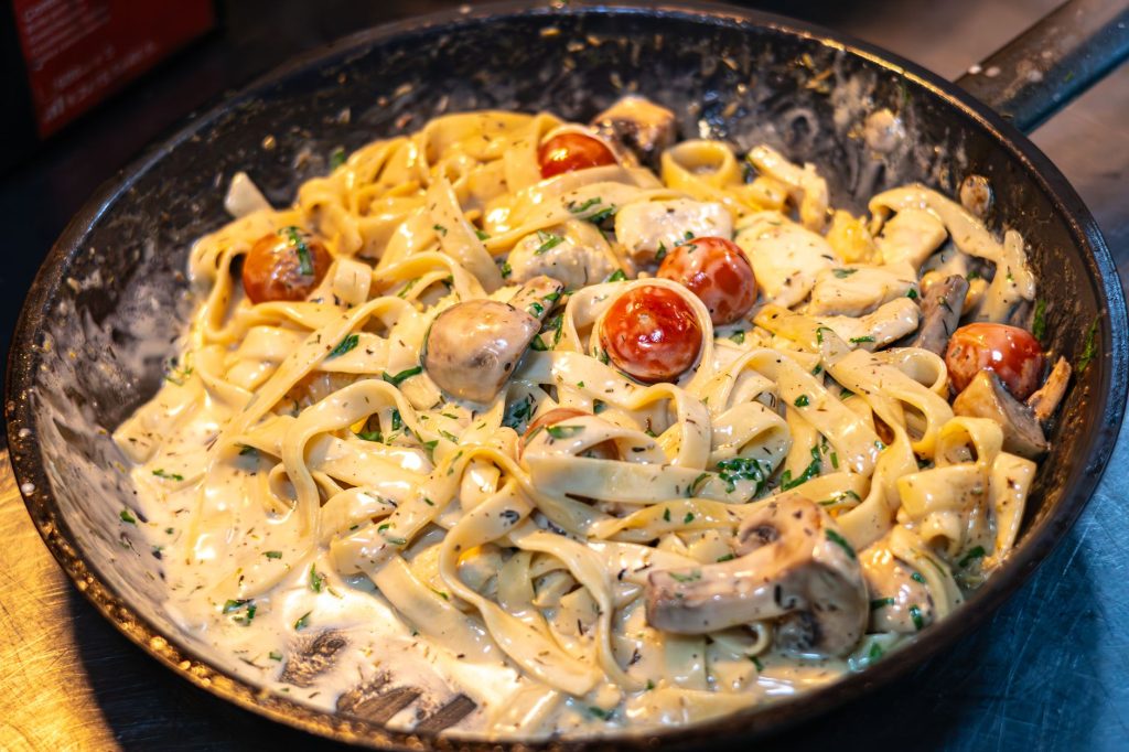 heavy cream substitute for pasta